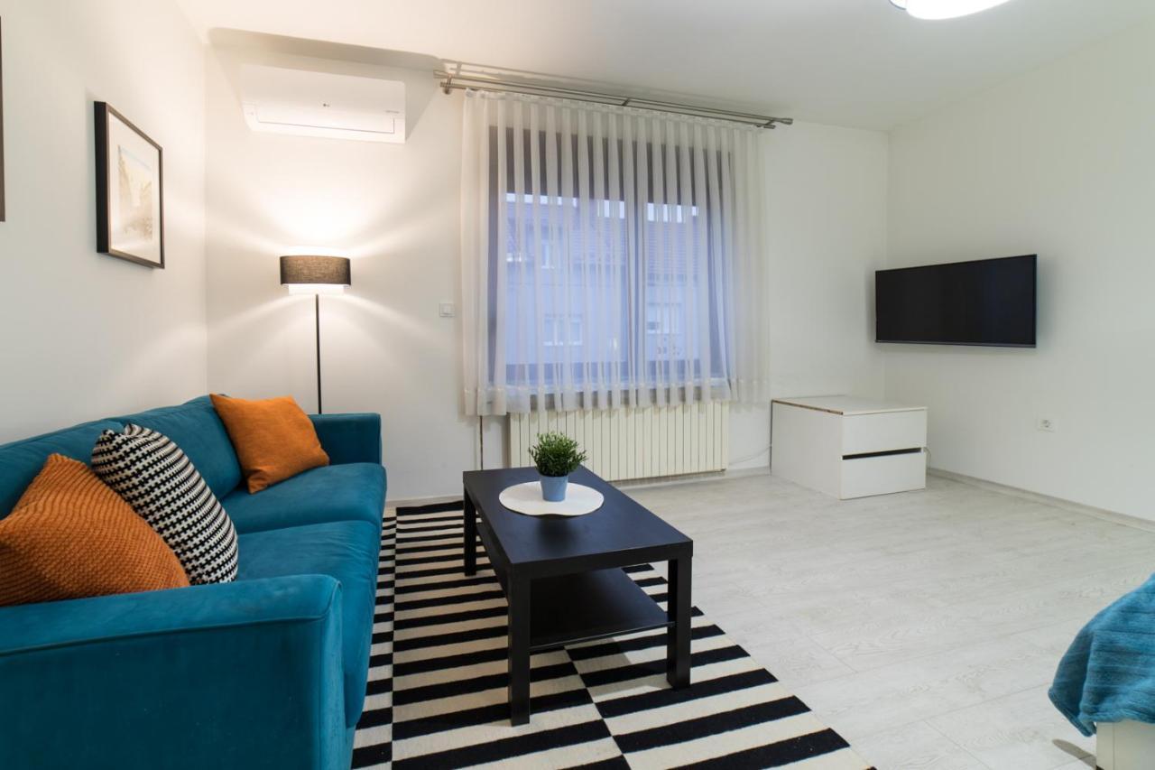 Angela Luxury Studio Apartment Zagreb Buitenkant foto